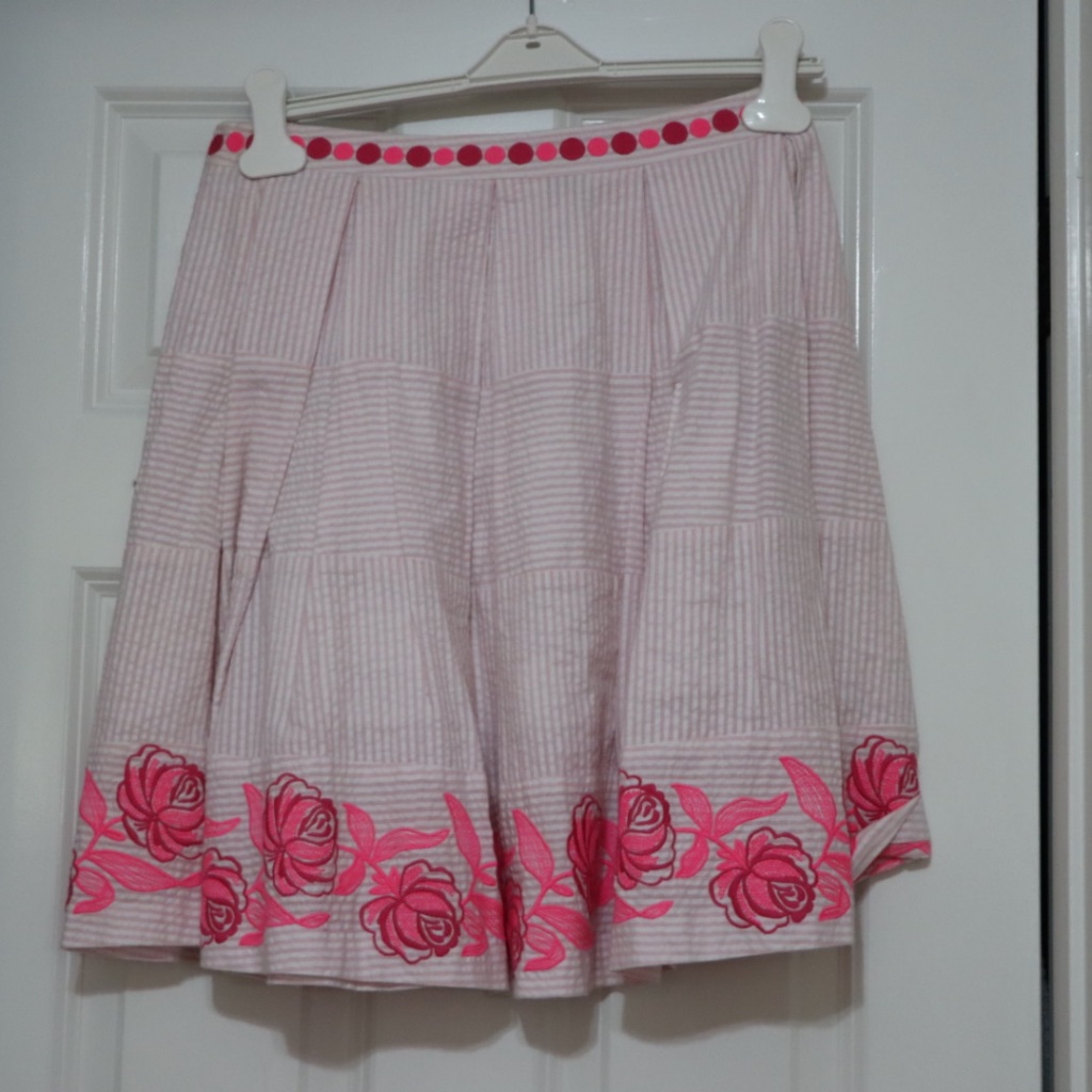 Vineyard Vines Rare Kentucky Derby Skirt Vineyard Vines Rare Kentucky Derby Skirt